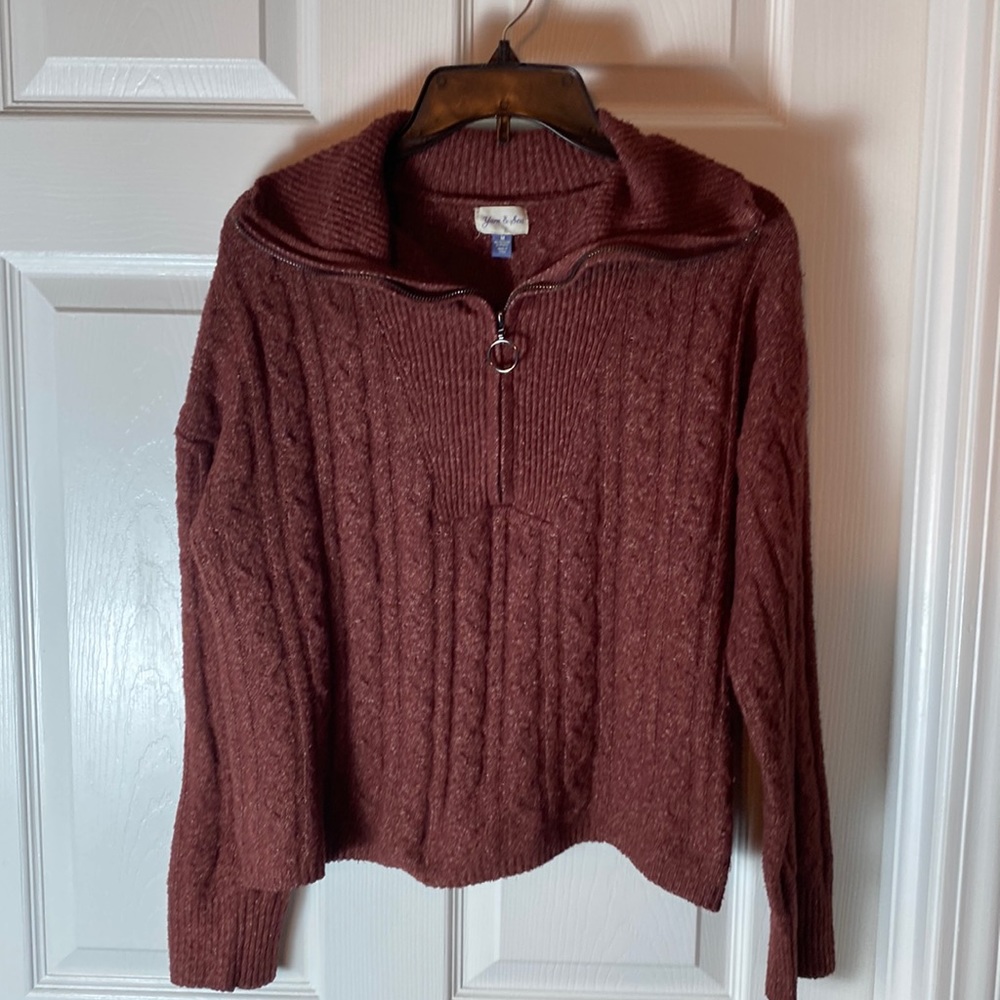 Yam & Sea  Women Sweater Knit 3/4 zip front cropped size medium